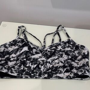 GAP Black GapFit Sports Bra